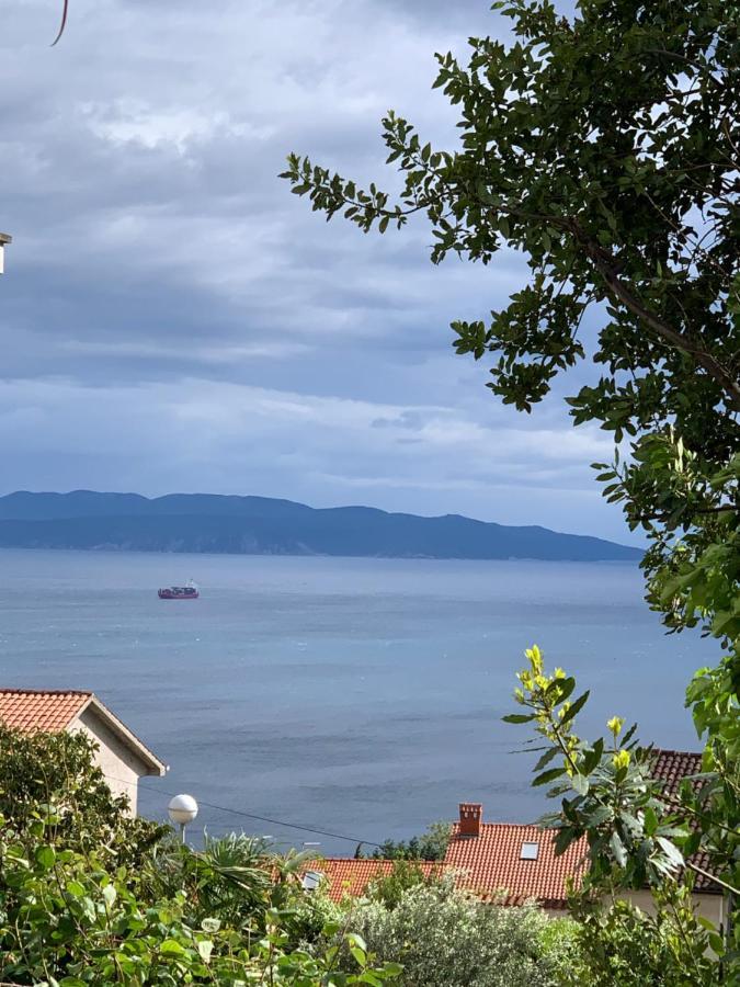 Deluxe Apartment Dora With A Private Parking, Terrace And See View Rijeka Eksteriør billede