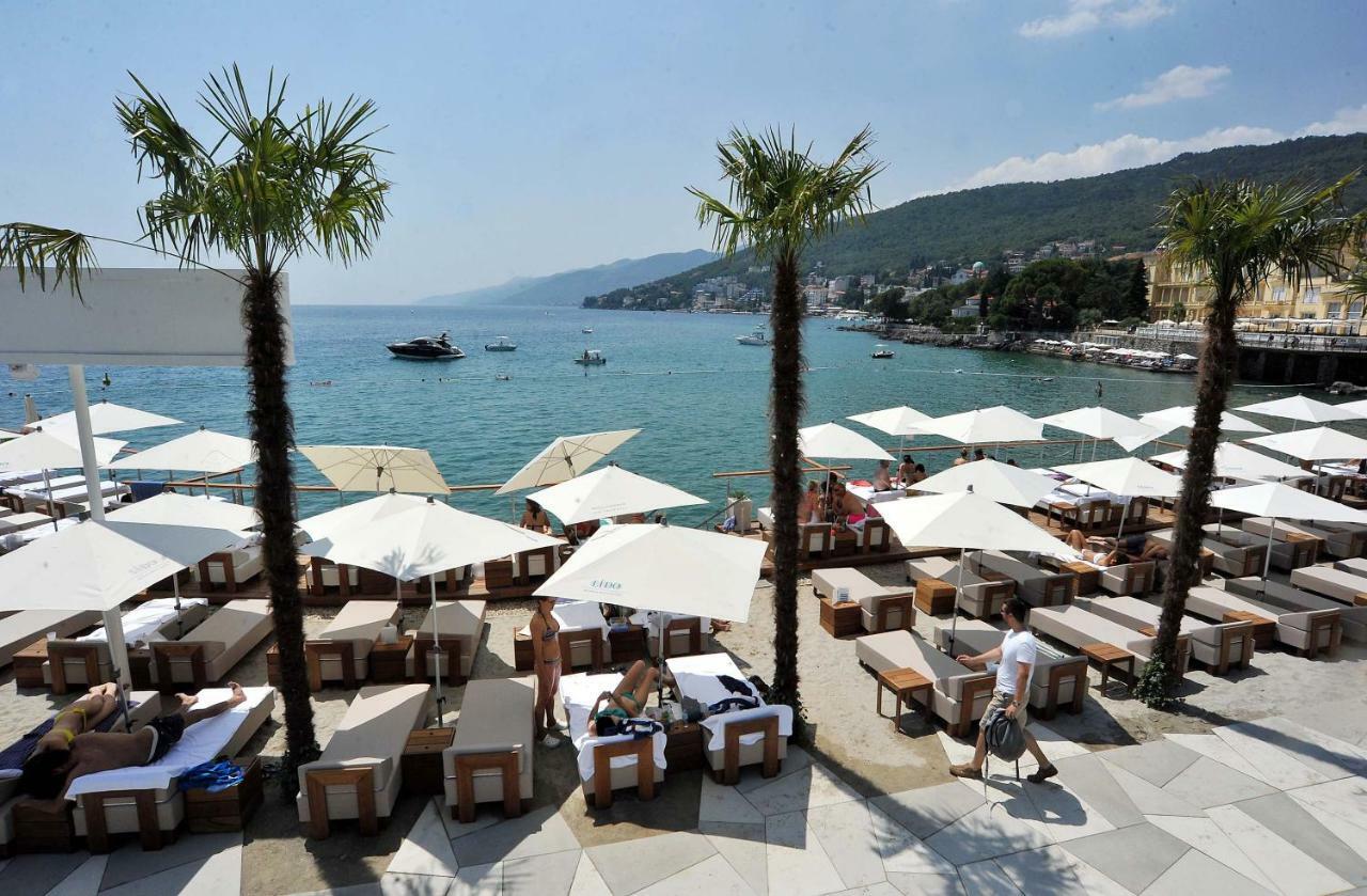 Deluxe Apartment Dora With A Private Parking, Terrace And See View Rijeka Eksteriør billede